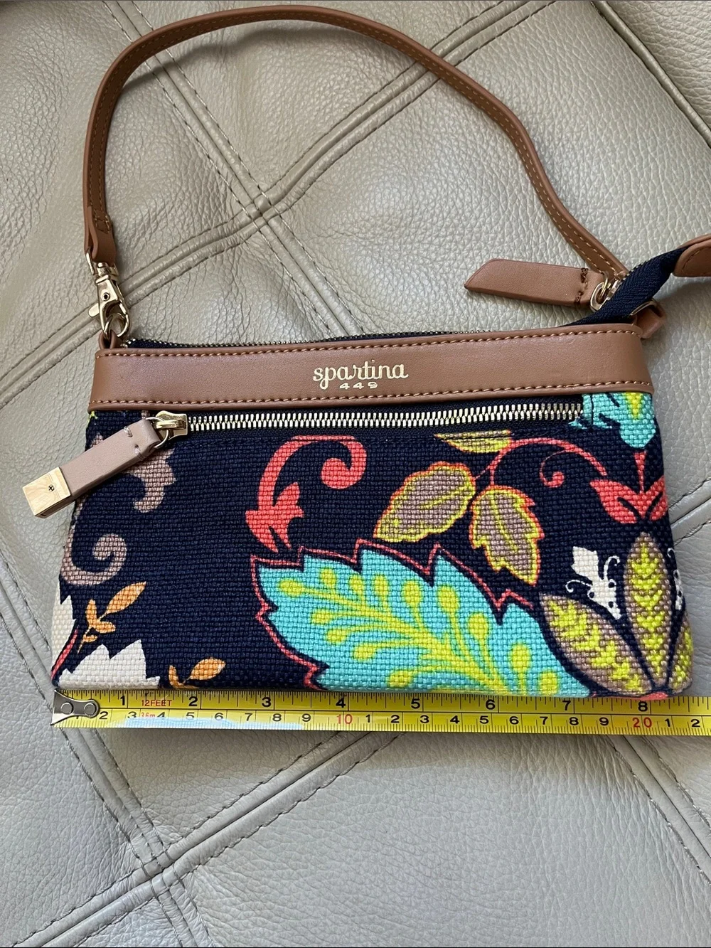 Spartina 449 Navy Floral Mini Purse with Tan Trim, Linen and Leather.